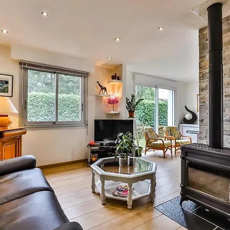 Belle Maison Au Calme Avec Piscine Semesterbostad