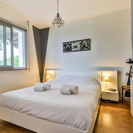 Semesterbostad Belle Maison Au Calme Avec Piscine Challans